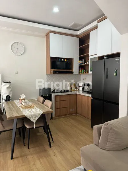 image RUMAH CANTIK+SEMI FURNISHED RAPI &: TERAWAT STRATEGIS DEKAT JLN UTAMA SOEKARNO HATTA DI CLUSTER EL MANSION, ARCAMANIK BANDUNG  (4)