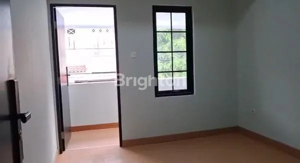 image HUNIAN MEWAH MENTENG, 2 LANTAI SEMI FURNISHED (8)