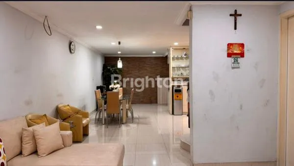 image RUMAH MEWAH 3,5 LANTAI HADAP SELATAN BANDENGAN JAKARTA UTARA (3)