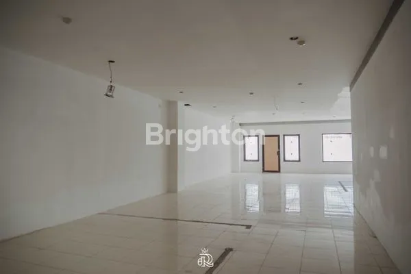 image GEDUNG LUAS 4025M² DI LOKASI PREMIUM (8)
