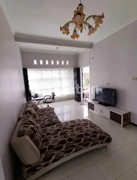 image HUNIAN ASRI SIAP HUNI FULL PERABOT (2 LANTAI) OMA CAMPUS DAU MALANG (6)