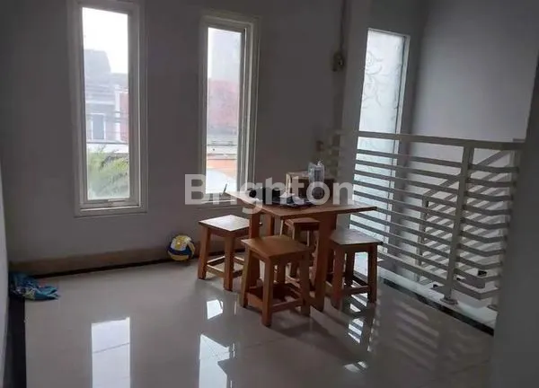 image HUNIAN ASRI SIAP HUNI FULL PERABOT (2 LANTAI) OMA CAMPUS DAU MALANG (4)