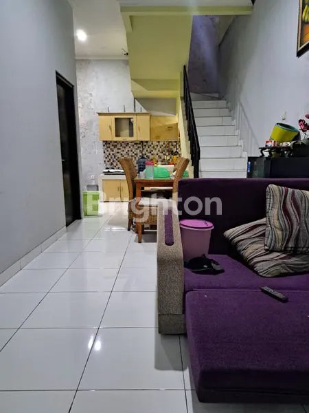 image RUMAH CANTIK 2 LANTAI SIAP HUNI DI KEMANG RAWALUMBU BEKASI\N (3)