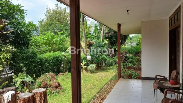 image RUMAH HOOK STRATEGIS DEKAT MRT FATMAWATI PURI CINERE DEPOK (1)