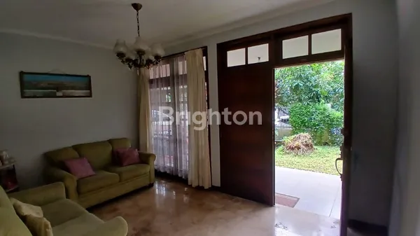 image RUMAH HOOK STRATEGIS DEKAT MRT FATMAWATI PURI CINERE DEPOK (3)
