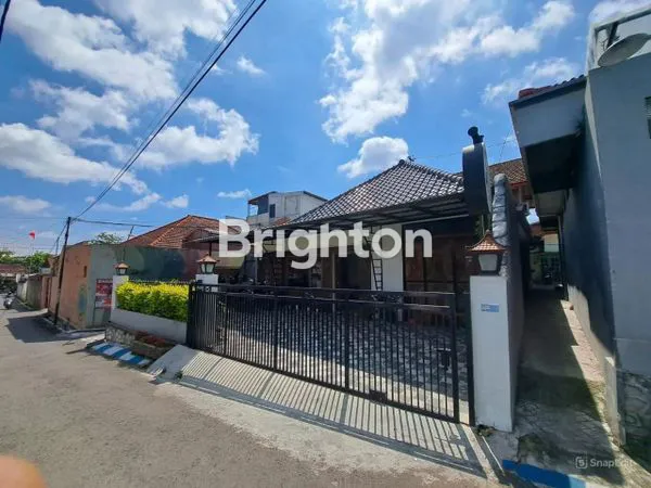 image RUMAH 1.5 LANTAI DEKAT DENGAN PUSAT KOTA BATU (1)