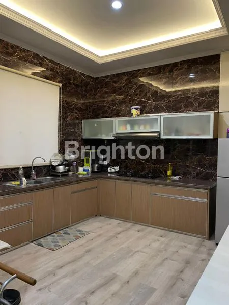 image RUMAH MODERN MEWAH DI LOKASI STRATEGIS SEMARANG ATAS (8)