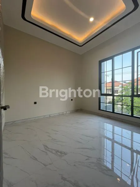 image RUMAH 2 LANTAI BARU GRESS DEKAT MANYAR KLAMPIS MERR KEPUTIH KERTAJAYA ITS UNAIR VITA ARAYA (8)