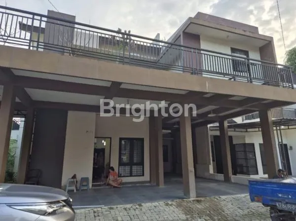 image RUMAH MEWAH 5 KT DI VILLA TAMARA, LT 228M² (1)