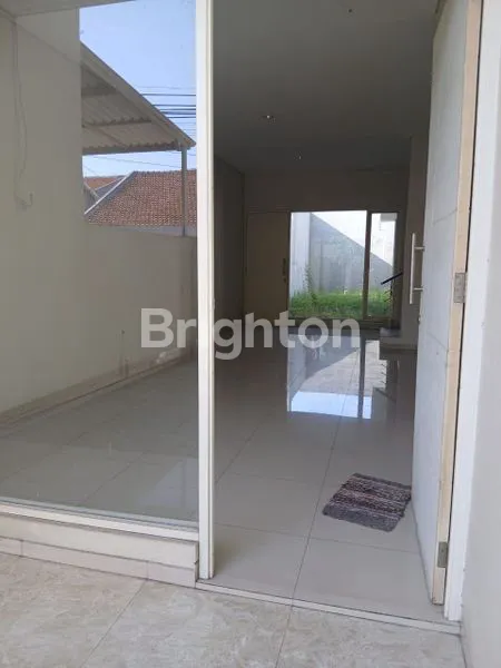 image RUMAH BERSIH TERAWAT DI JEMURSARI (4)