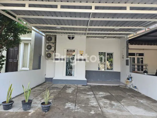 DISEWAKAN RUMAH CANTIK