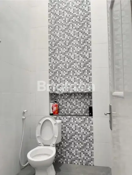 image DIJUAL HUNIAN NYAMAN TERAWAT SIAP HUNI DI BABATAN PRATAMA (2)