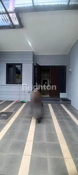 image DI JUAL/ SEWA RUMAH 3 LANTAI DI TOMANG, JAKARTA BARAT (3)