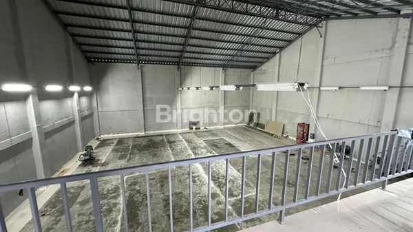 GUDANG RAWA BUNTU, BSD, COCOK UNTUK USAHA LOGISTIK, SHOWROOM, BISNIS APAPUN, LOKASI DI PUSAT KOTA BSD