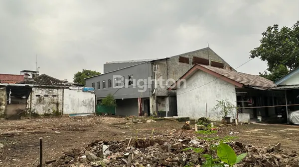 image GUDANG RAWA BUNTU, BSD, COCOK UNTUK USAHA LOGISTIK, SHOWROOM, BISNIS APAPUN, LOKASI DI PUSAT KOTA BSD (3)