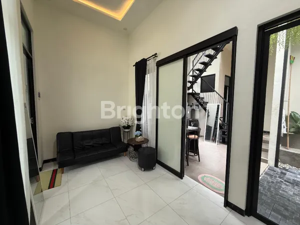 image RUMAH DIJUAL FULL FURNISHED DI DENMOZA HILLS ARAYA (7)