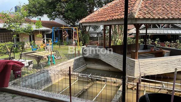image RUMAH DAN TEMPAT USAHA HALAMAN LUAS DI CIMAHI (2)