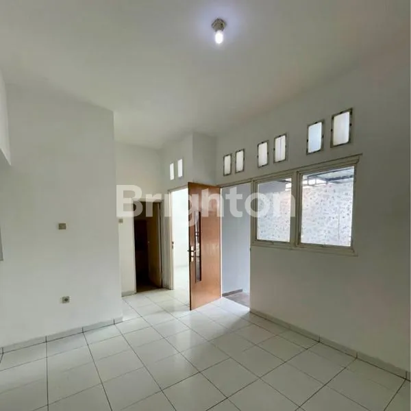 image RUMAH SIAP HUNI DI PERUM PURI PAGELARAN, MOJOSONGO (5)