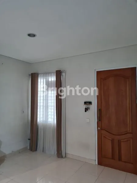 image AZURA HOUSE @ VANYA PARK BSD, SEMI FURNISHED, SANGAT STRATEGIS, SIAP HUNI (2)