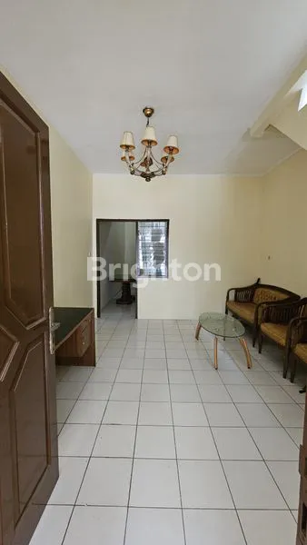 image DIJUAL RUMAH 1 1/2 LANTAI DI PERUMAHAN BUDI INDAH DAANMOGOT,JAKARTA BARAT (2)