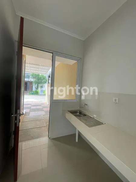 image RUMAH CANTIK DI CLUSTER BUKIT ORCHID JONGGOL SIAP HUNI (7)