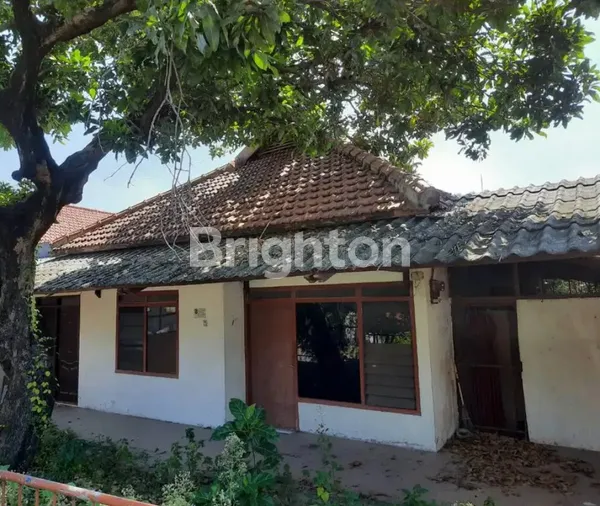 image BUTUH CEPAT LAKU RUMAH HITUNG TANAH KUTISARI 8JT/METER, LINGKUNGAN NYAMAN, DEKAT SIWALANKERTO (2)