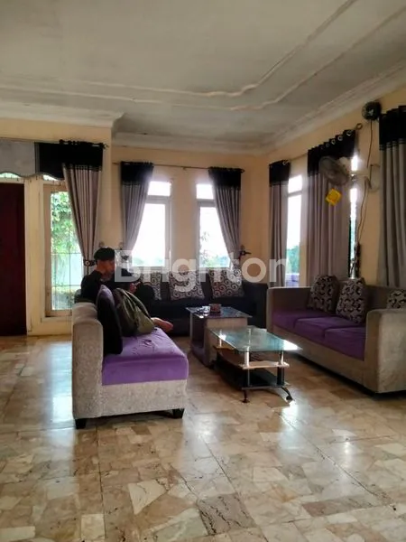 image DIJUAL VILLA MEWAH FULL FURNISHED – VIEW SEJUK CISARUA, TUGU UTARA (5)