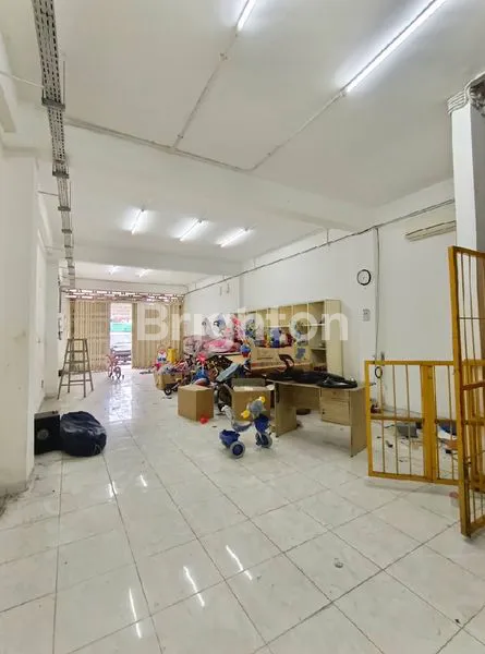 image RUKO STRATEGIS DI GATOT SUBROTO TENGAH DENPASAR (3)