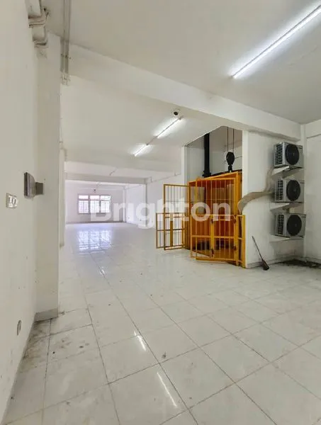 image RUKO STRATEGIS DI GATOT SUBROTO TENGAH DENPASAR (4)