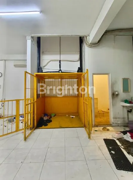 image RUKO STRATEGIS DI GATOT SUBROTO TENGAH DENPASAR (6)