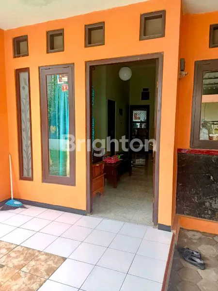 RUMAH + 4 KAMAR KOS SIAP HUNI DI JL KAWI KEDIRI