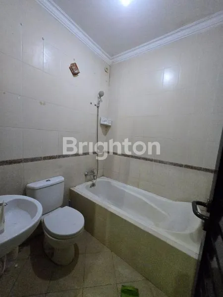 image RUMAH SIAP HUNI DI PONDOK CHANDRA, 3+1 KT, LT 135 (7)