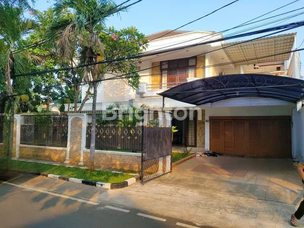image DIJUAL RUMAH SIAP HUNI KONSEP ELEGAN DUREN SAWIT JAKARTA TIMUR (1)