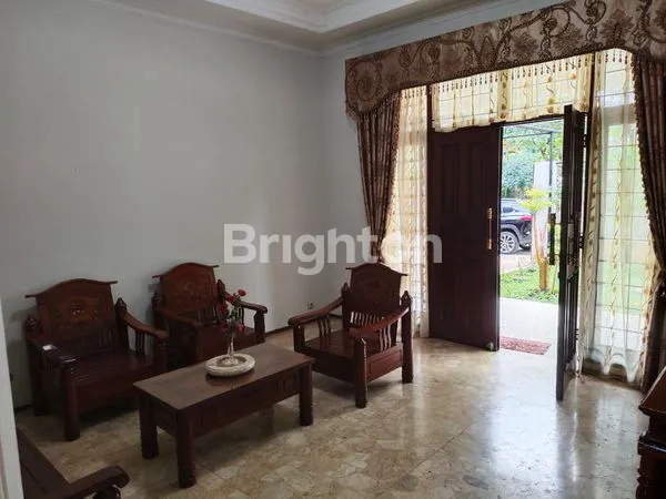 image DIJUAL RUMAH SIAP HUNI KONSEP ELEGAN DUREN SAWIT JAKARTA TIMUR (7)