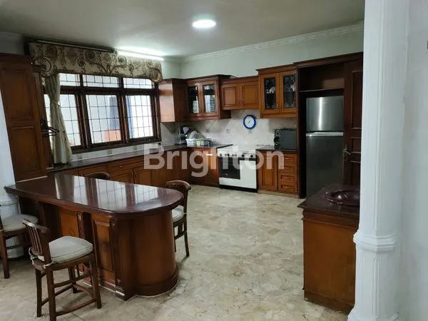 image DIJUAL RUMAH SIAP HUNI KONSEP ELEGAN DUREN SAWIT JAKARTA TIMUR (5)