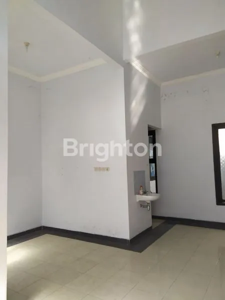 image DIJUAL RUMAH BABATAN PANTAI (4)