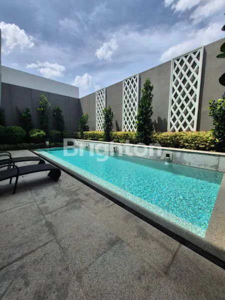 image RUMAH SULTAN ALAM SUTERA LEBAR 14 METER! ADA SKYLIGHT MEWAH & FULL MARMER. (4)