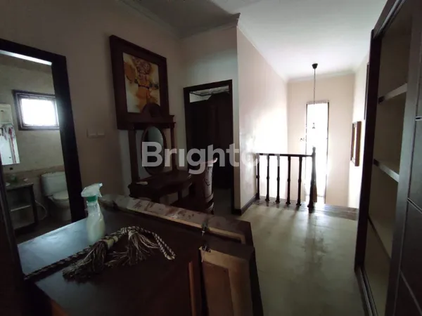image RUMAH 2 LANTAI SIAP HUNI, FURNISHED, RAPI DAN TERAWAT DI BEVERLY GARDEN, BATAM (5)