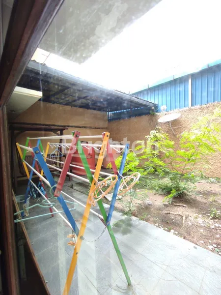 image RUMAH 2 LANTAI SIAP HUNI, FURNISHED, RAPI DAN TERAWAT DI BEVERLY GARDEN, BATAM (8)