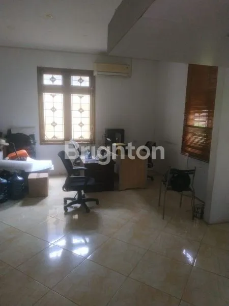 image DIJUAL RUMAH DI KEBAYORAN LAMA (3)