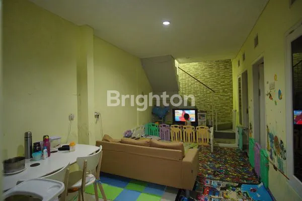 image RUMAH MUNGIL 2 LANTAI DENGAN 4 KAMAR DI DIENG MALANG (8)