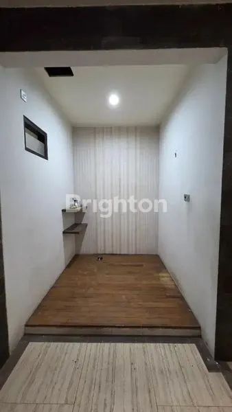 image RUMAH DI WISMA LIDAH KULON SIAP HUNI (6)