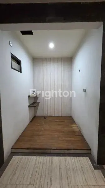 image RUMAH WISMA LIDAH KULON 2 LANTAI LOKASI STRATEGIS  (7)