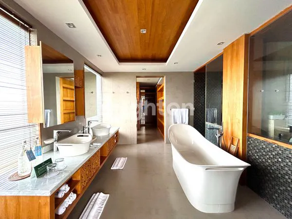 image LUXURY VILLAS RESORTS & SPA 5BR AT BUKIT (8)