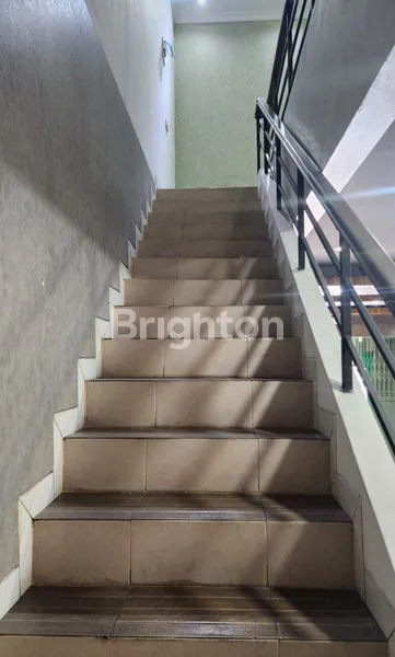 image RUKO PARAMOUNT CENTER 3 LANTAI GADING SERPONG TANGERANG (4)