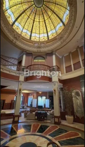 image RUMAH MEWAH SUPER LUAS – TAMAN MALIBU INDAH, JLN. SUKA DAMAI (6)