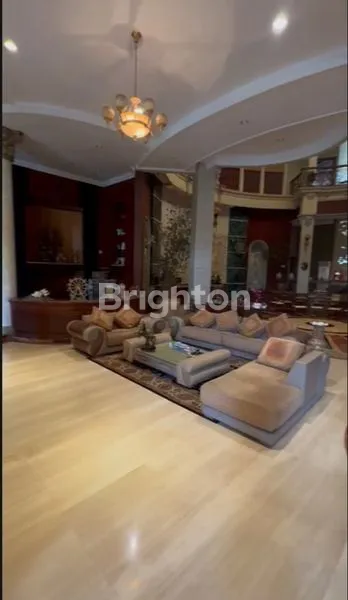 image RUMAH MEWAH SUPER LUAS – TAMAN MALIBU INDAH, JLN. SUKA DAMAI (1)