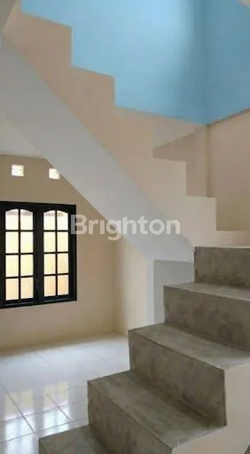 image RUMAH SIAP HUNI HOOK 2 LANTAI DI PERUMAHAN BUKIT WARNASARI ENDAH CILEBUT TIMUR BOGOR (7)