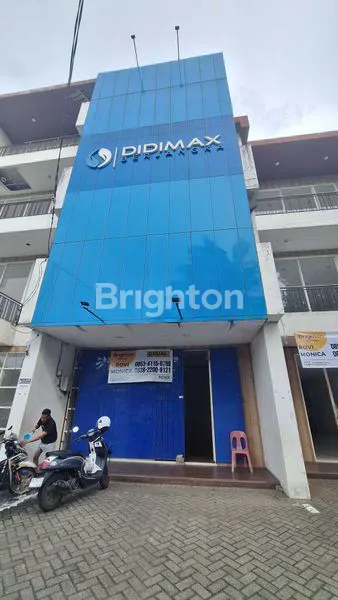 RUKO 3 LANTAI DI JL. PROF. BASALAMAH, LOKASI PREMIUM