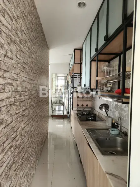 image  RUMAH DENGAN KOLAM RENANG DI CITRALAND SOMERSET DEKAT LAKARSANTRI, DEKAT GWALK, DEKAT MENGANTI  (5)